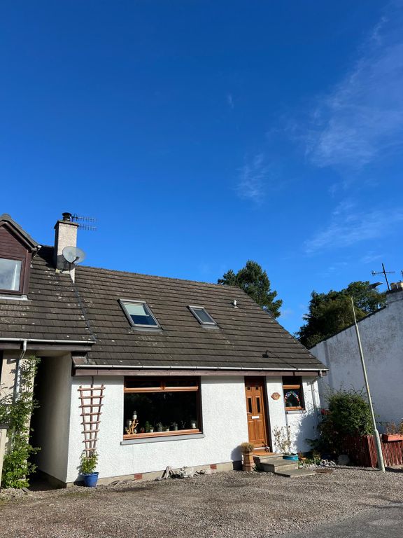 Property photo 2 of 25