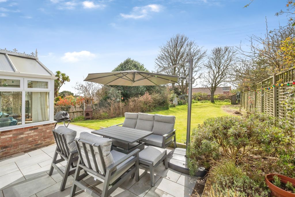 Property photo 3 of 34