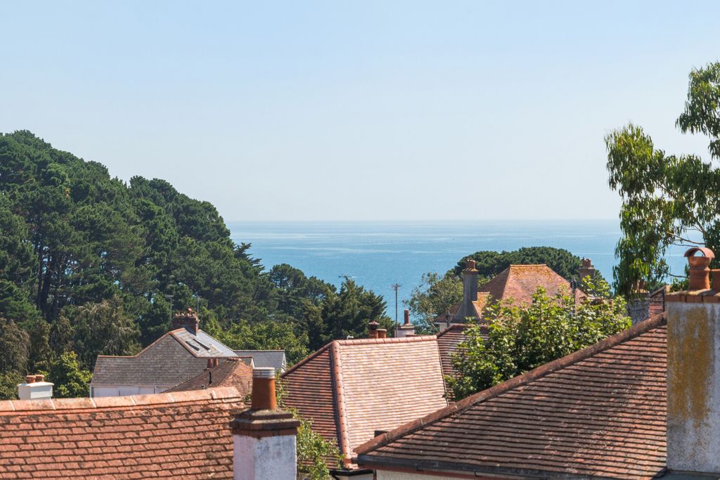Property photo 2 of 22 5-6A7Db0A072Bdf-1...