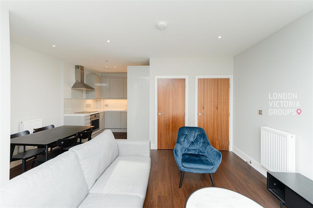 Property photo 3 of 15 1-1565.Jpg