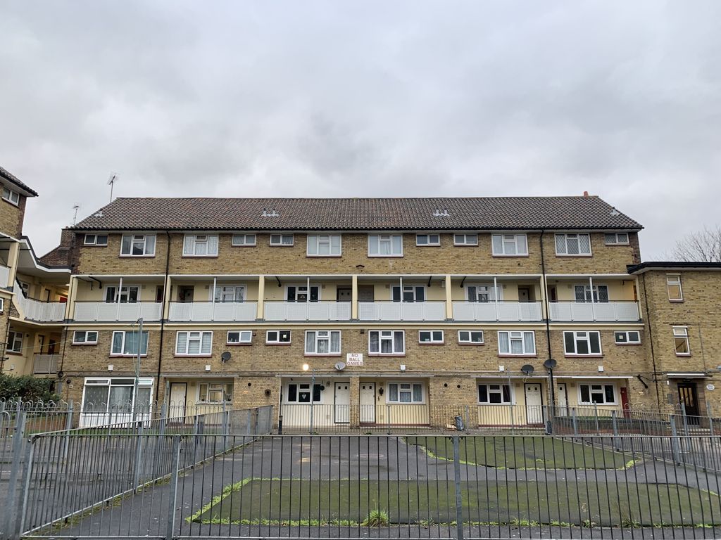 3 bed flat for sale Milton