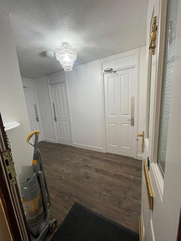 Property photo 3 of 16 Photo 2