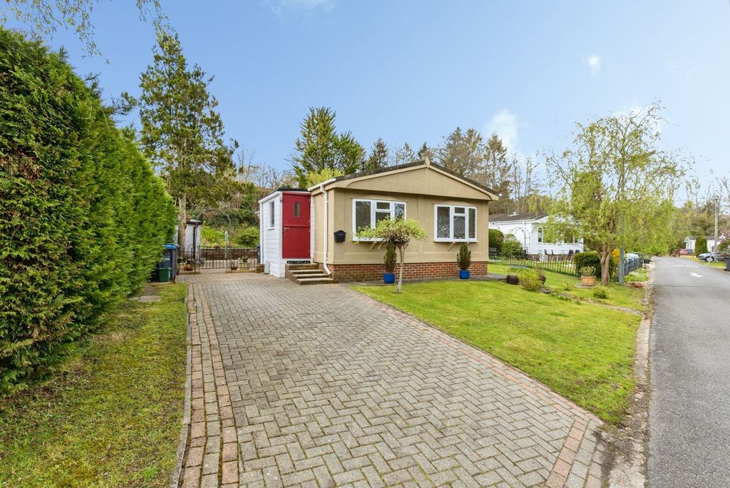 Property photo 1 of 19 Pbox-Img.Jpg