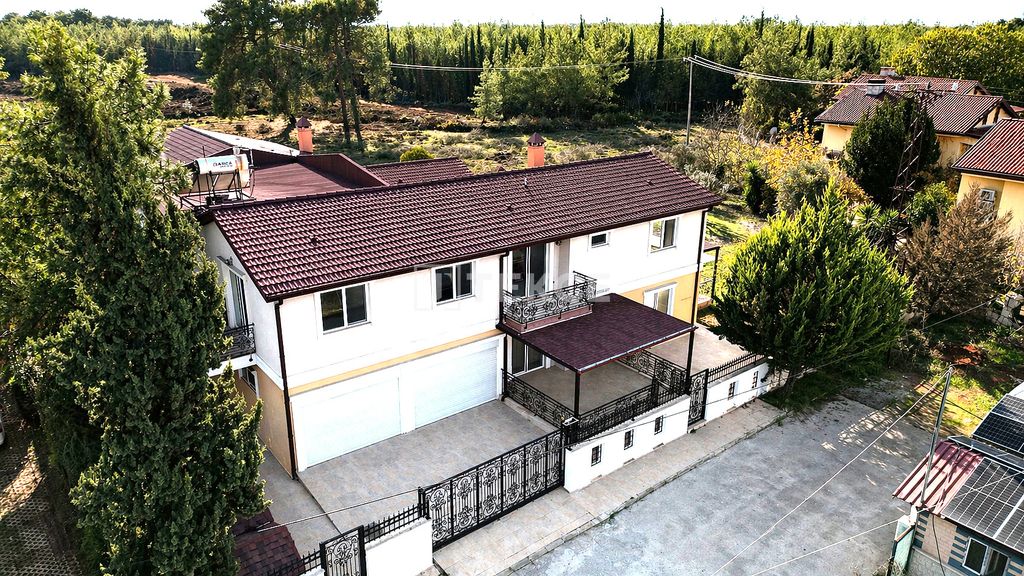 Property photo 3 of 55