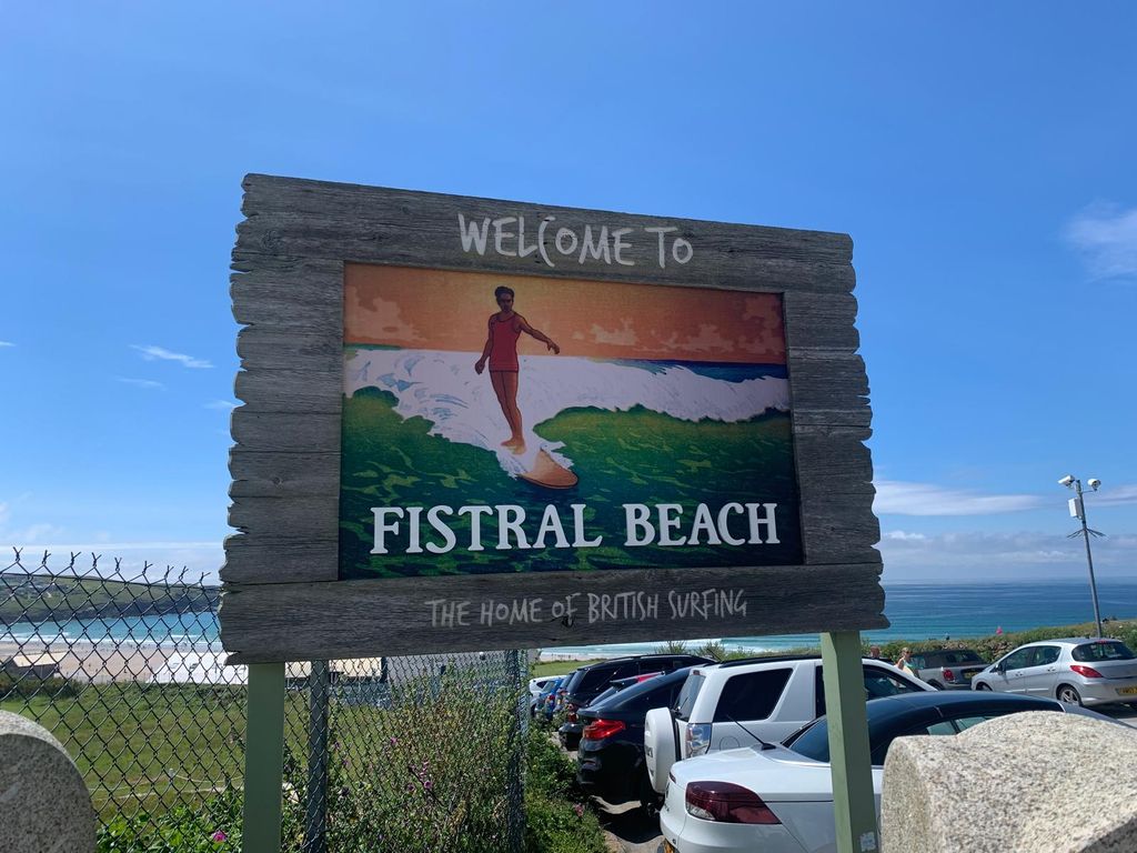 Property photo 1 of 10 Close Fistral Beach Proximity