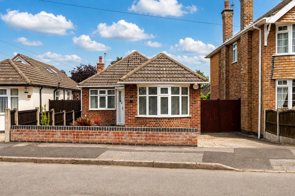 Property photo 1 of 19 4.Png