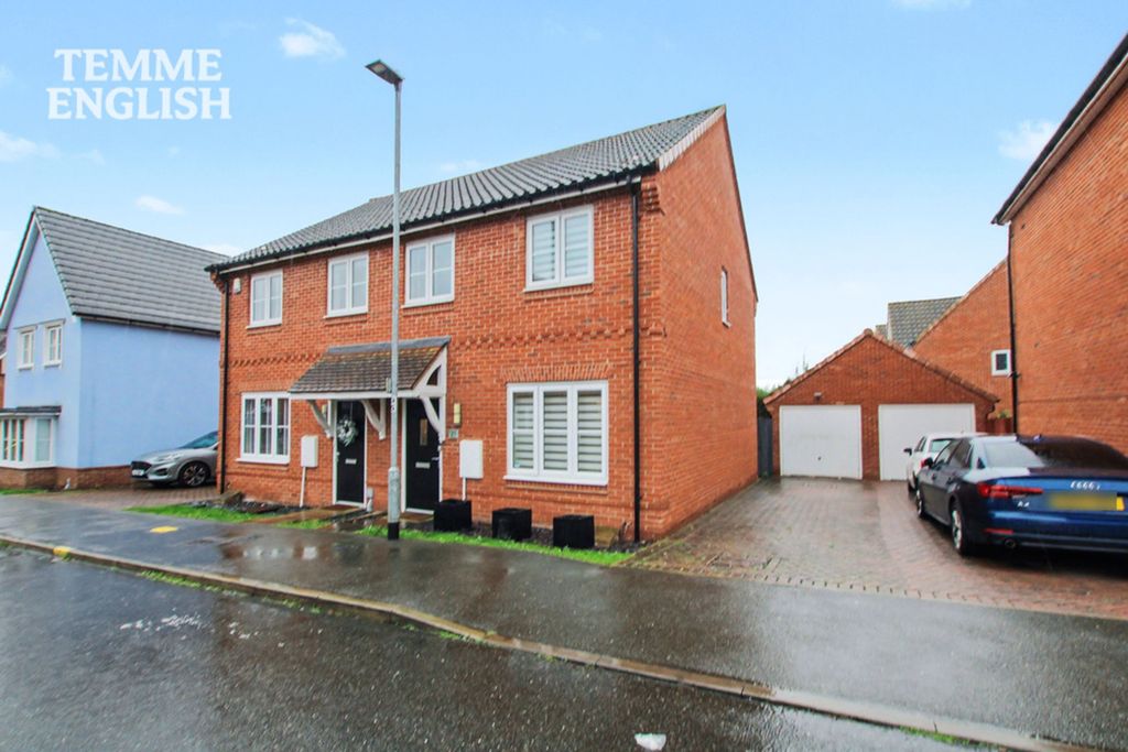 Property photo 1 of 26