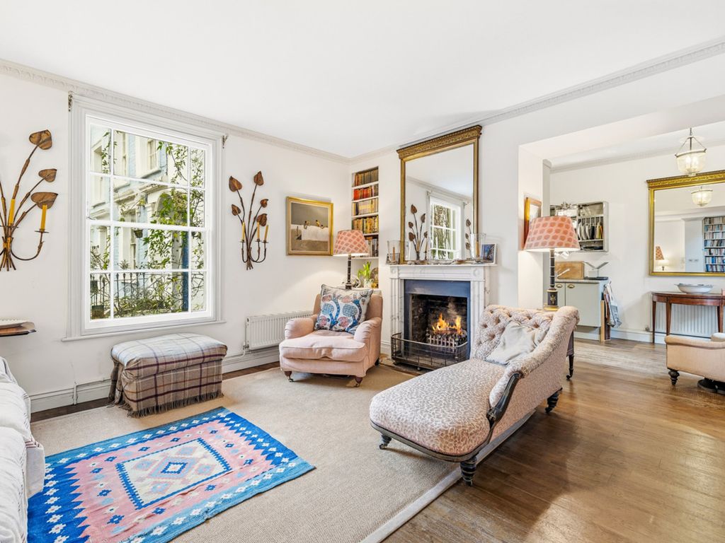 Property photo 2 of 19