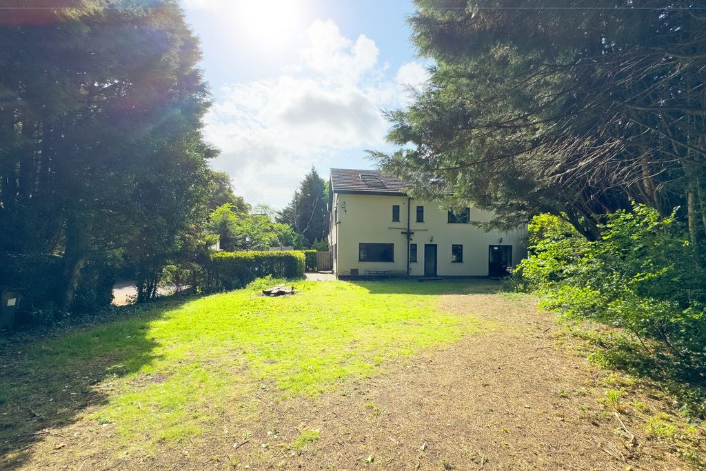 Property photo 2 of 45 Rear