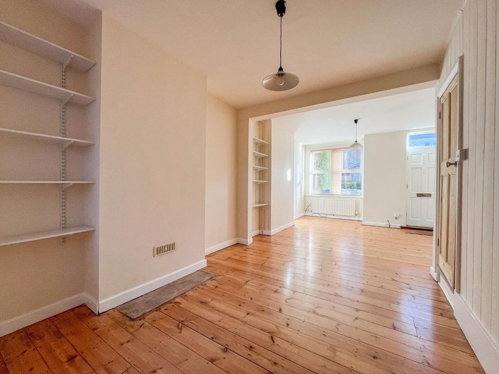 Property photo 2 of 11 Img_0004.Jpg