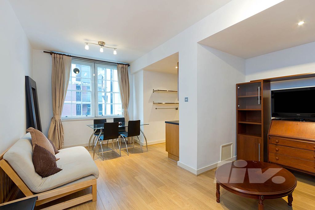 Property photo 1 of 10 Photo 3