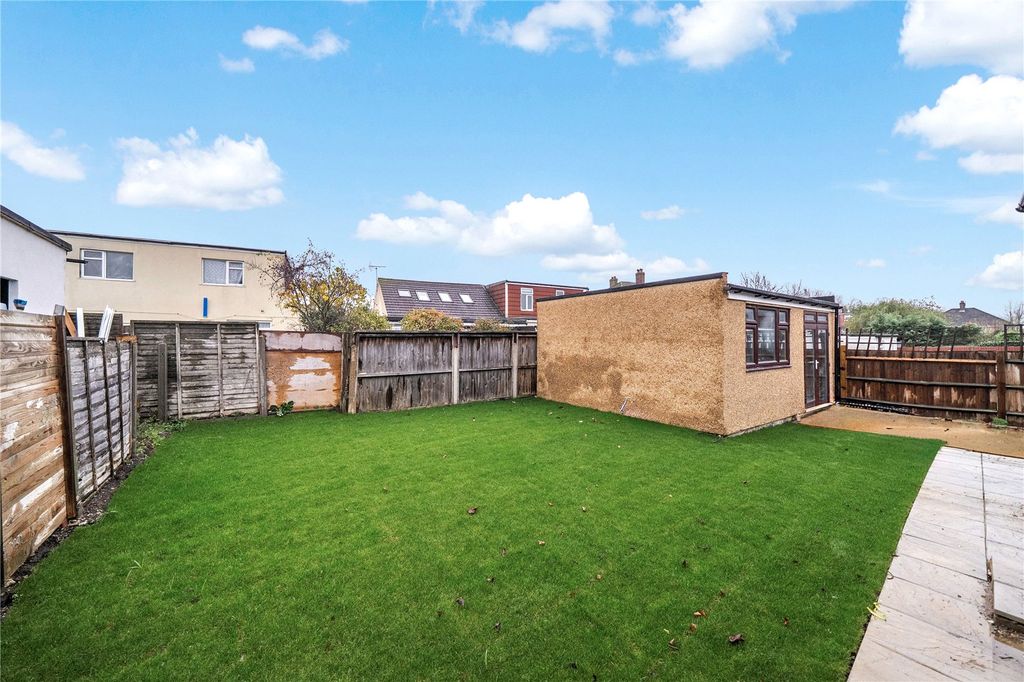 Property photo 3 of 6 Picture No. 02