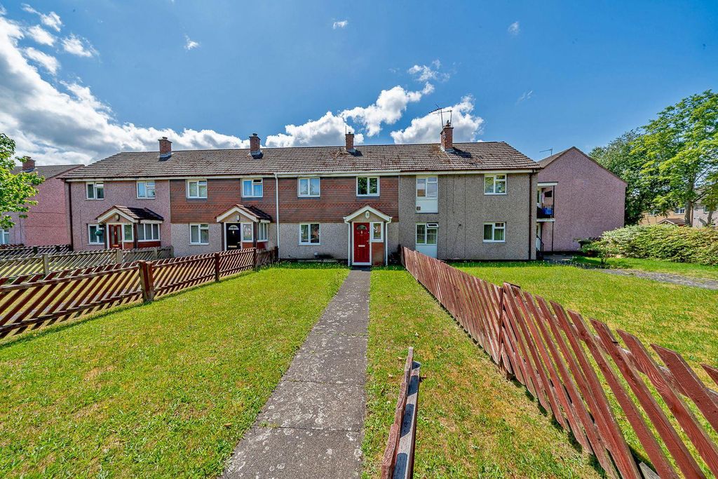 Property photo 1 of 21