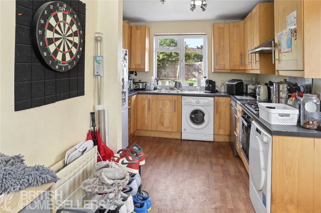 Property photo 2 of 12 Picture No. 03