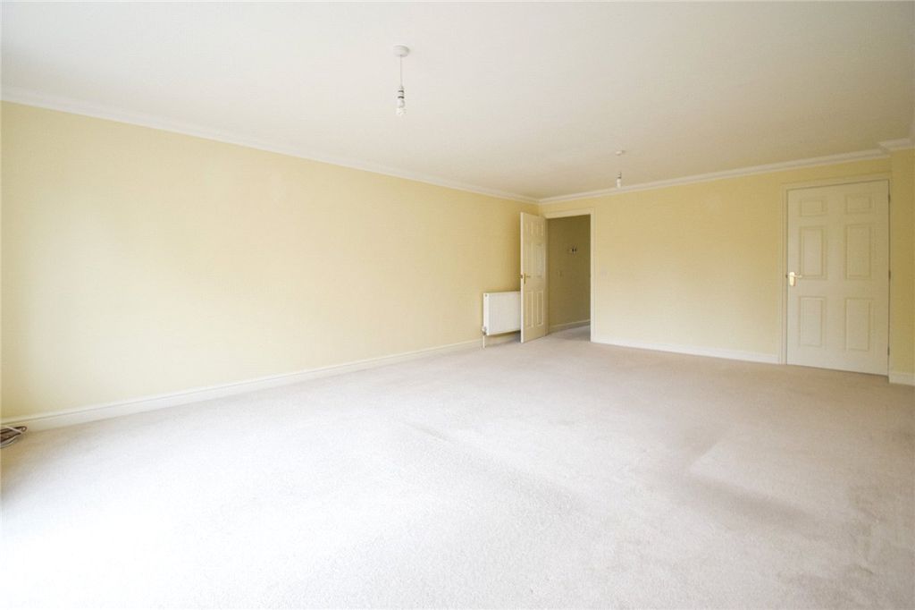 Property photo 3 of 9 Picture No. 29