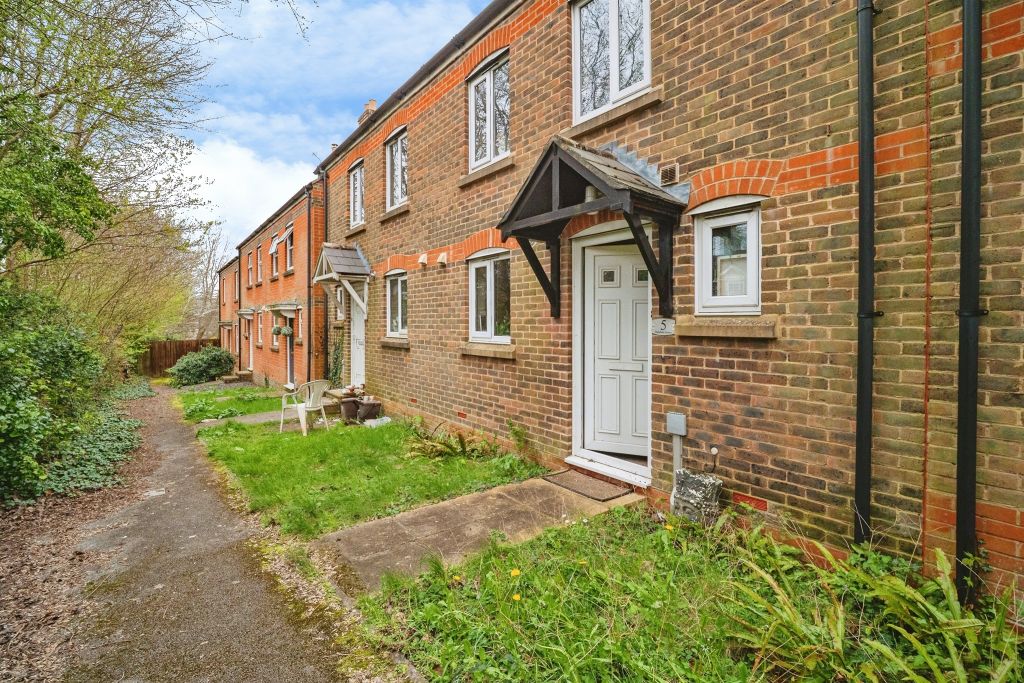 Property photo 1 of 17