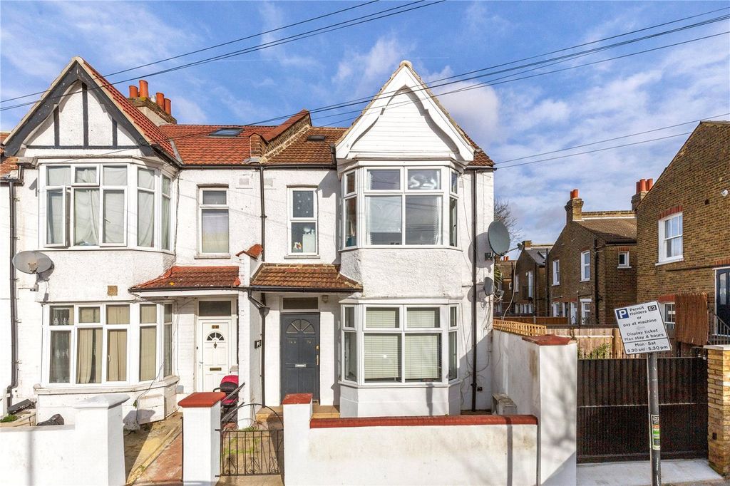 Property photo 3 of 10 Picture No. 12