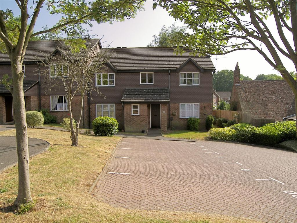 Property photo 3 of 3 Front External