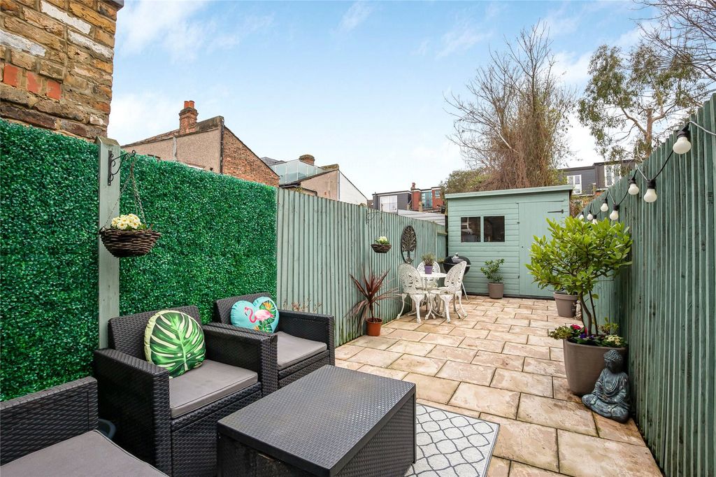 Property photo 3 of 19 Picture No. 29