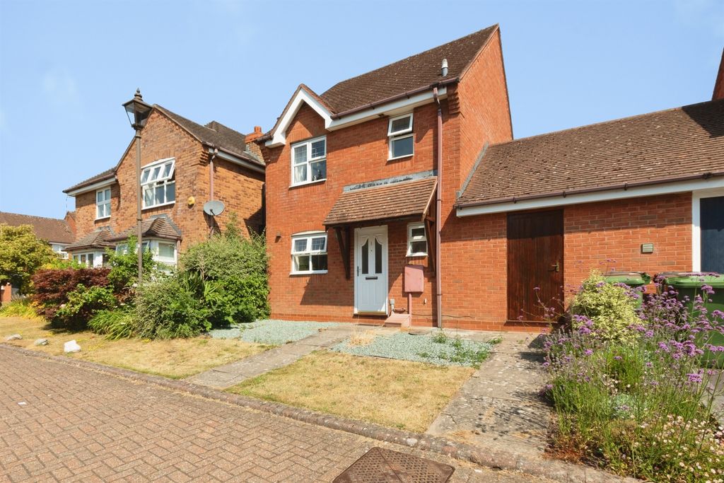Property photo 3 of 16
