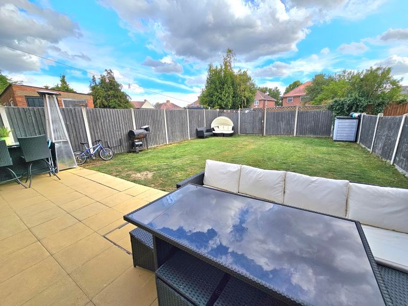 Property photo 3 of 10 Photo 8