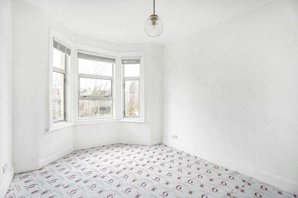 Property photo 3 of 15 Living Room