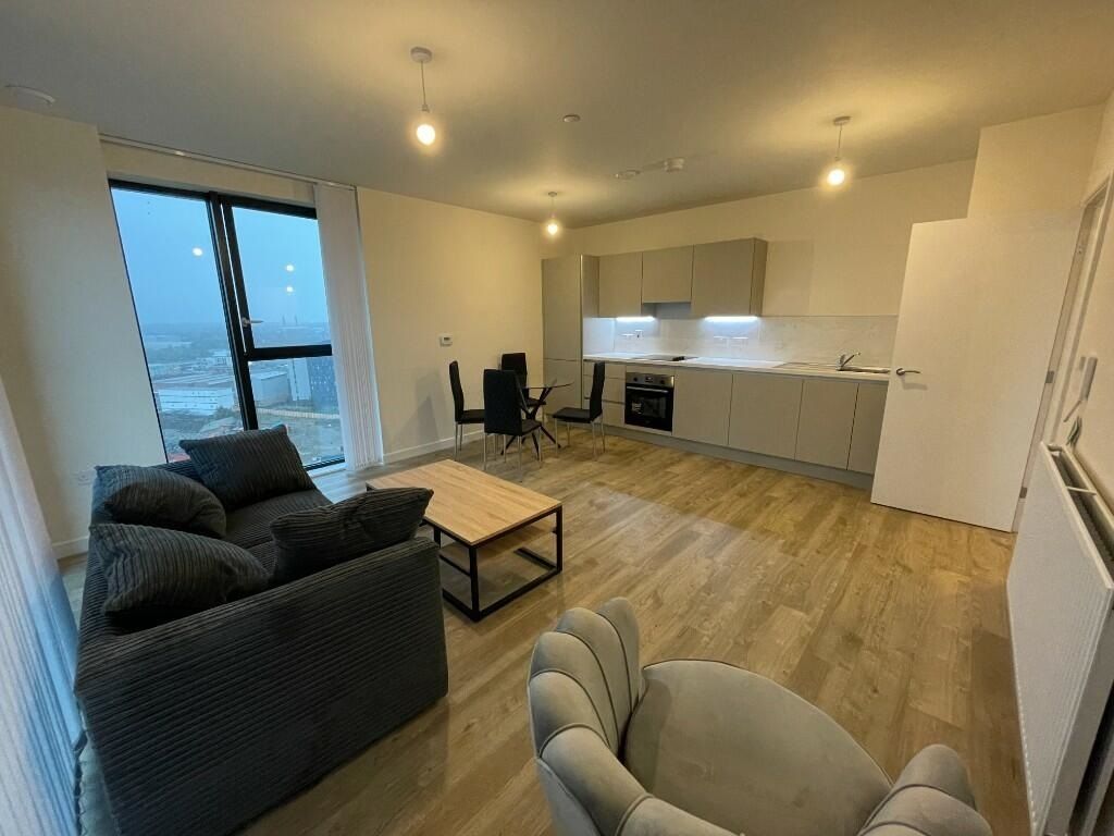 Property photo 3 of 7 Lounge