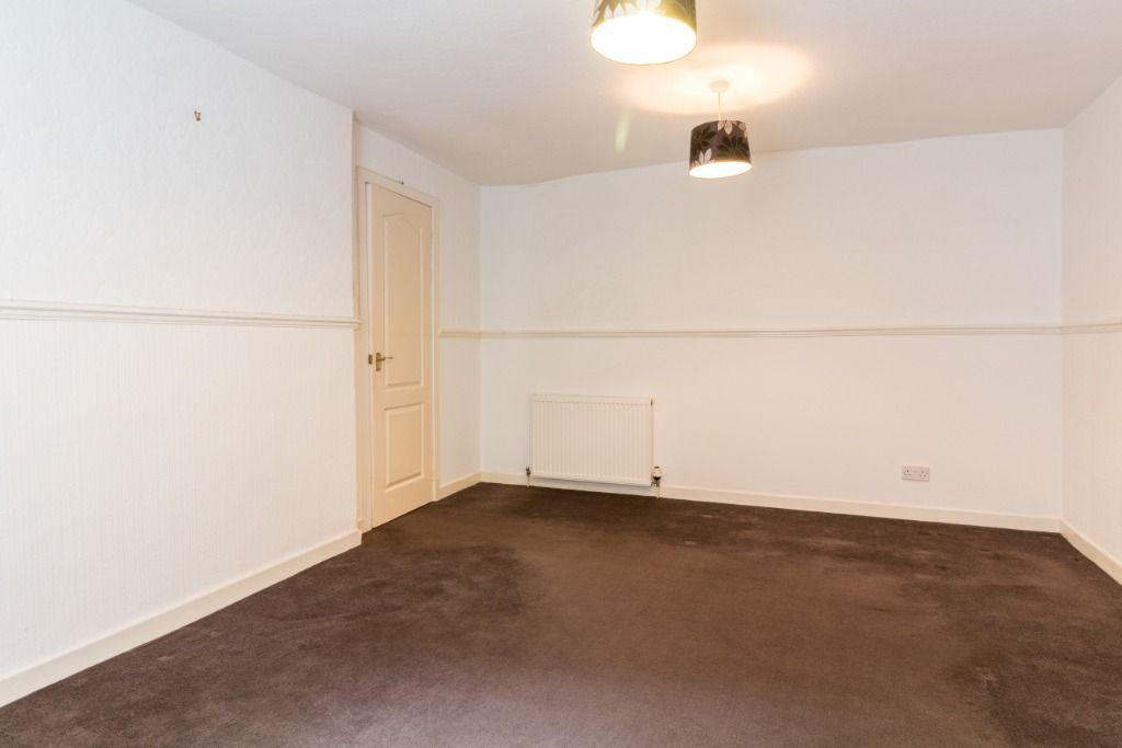 Additional image 4 of 2 bed terraced house to rentEast High Street, Forfar, Angus DD8