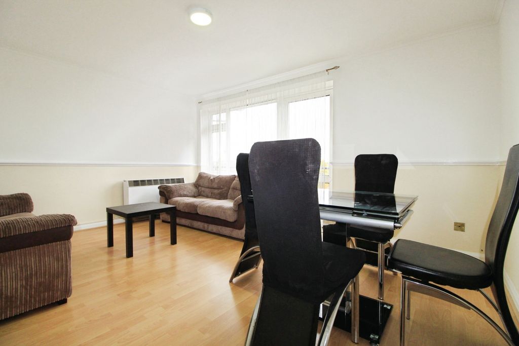 Property photo 2 of 14 Gallery