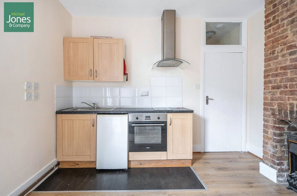 Property photo 2 of 3 Kitchen