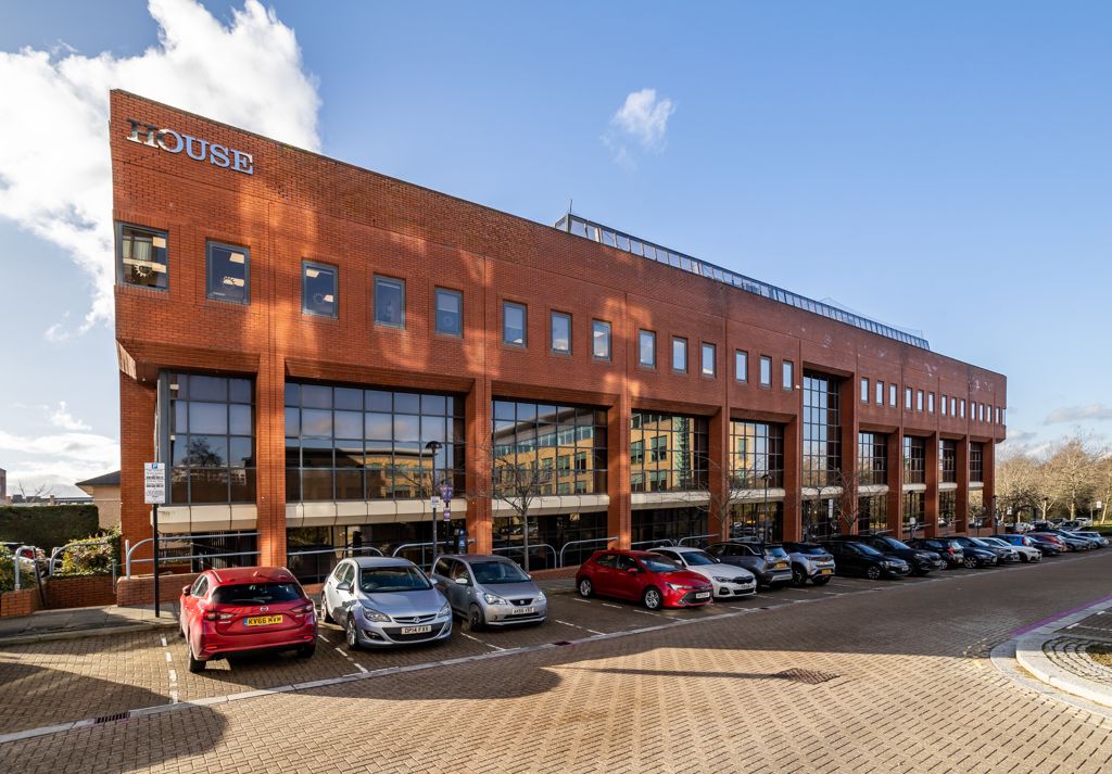 Property photo 1 of 10 Photo 24