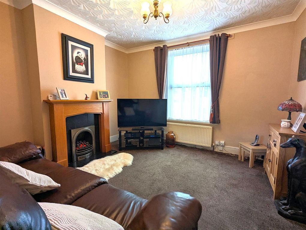 Property photo 2 of 19 Pxl_20251107_101657294.Jpg