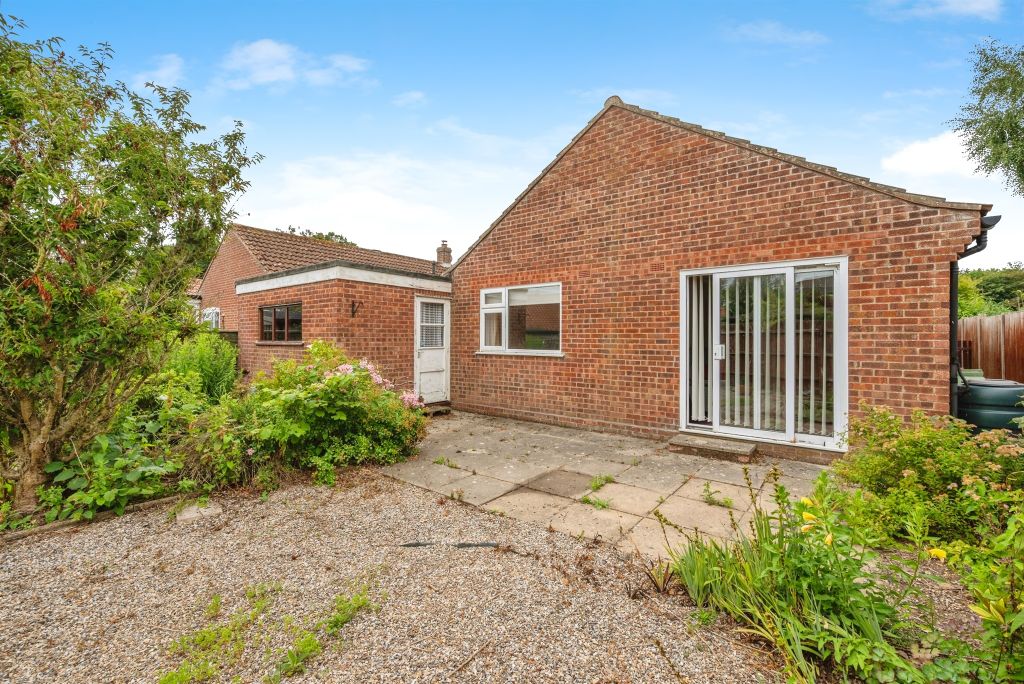 Property photo 3 of 15