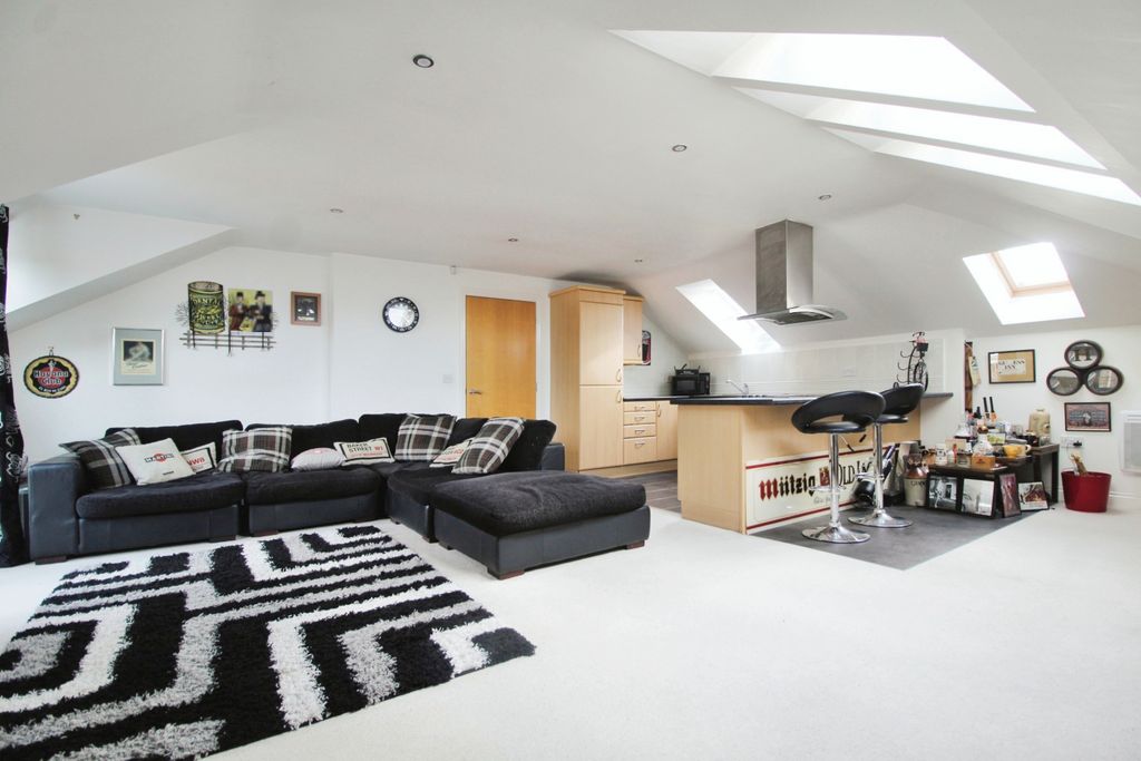 Property photo 1 of 14 46B481B9-Img_2204.Jpg