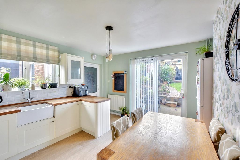 Property photo 3 of 20 Kitchen_3.Jpeg