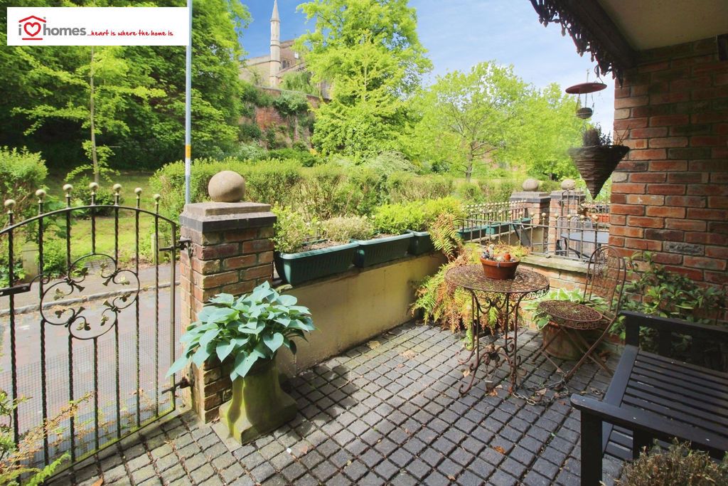 Property photo 3 of 21 Photo 6