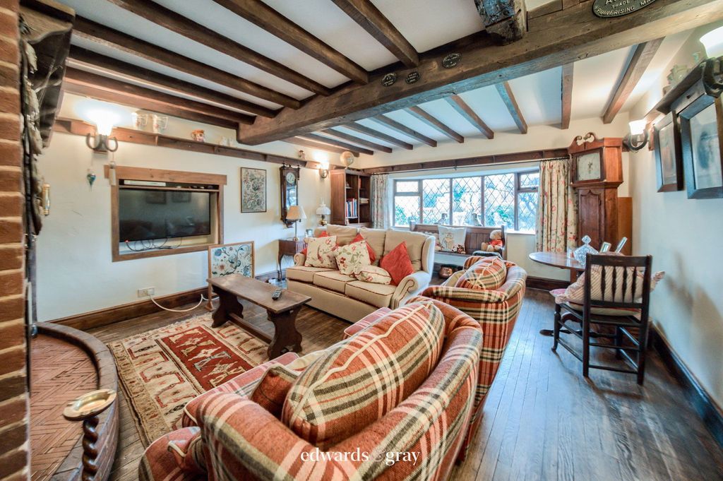 Property photo 3 of 21