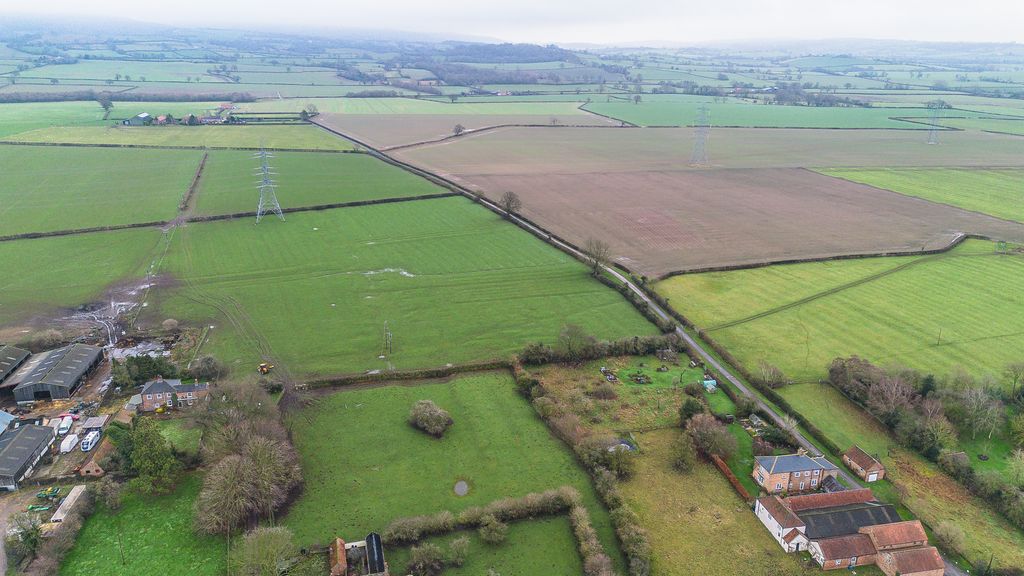 Property photo 3 of 4 Landphotos3