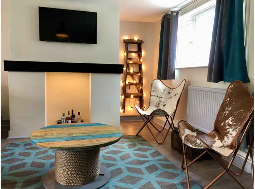 Property photo 1 of 9