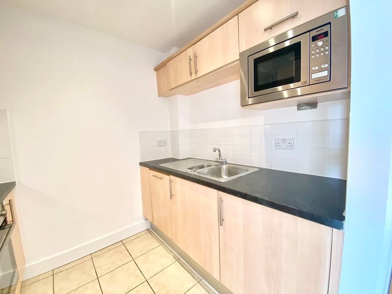 Property photo 3 of 8 Photo 3