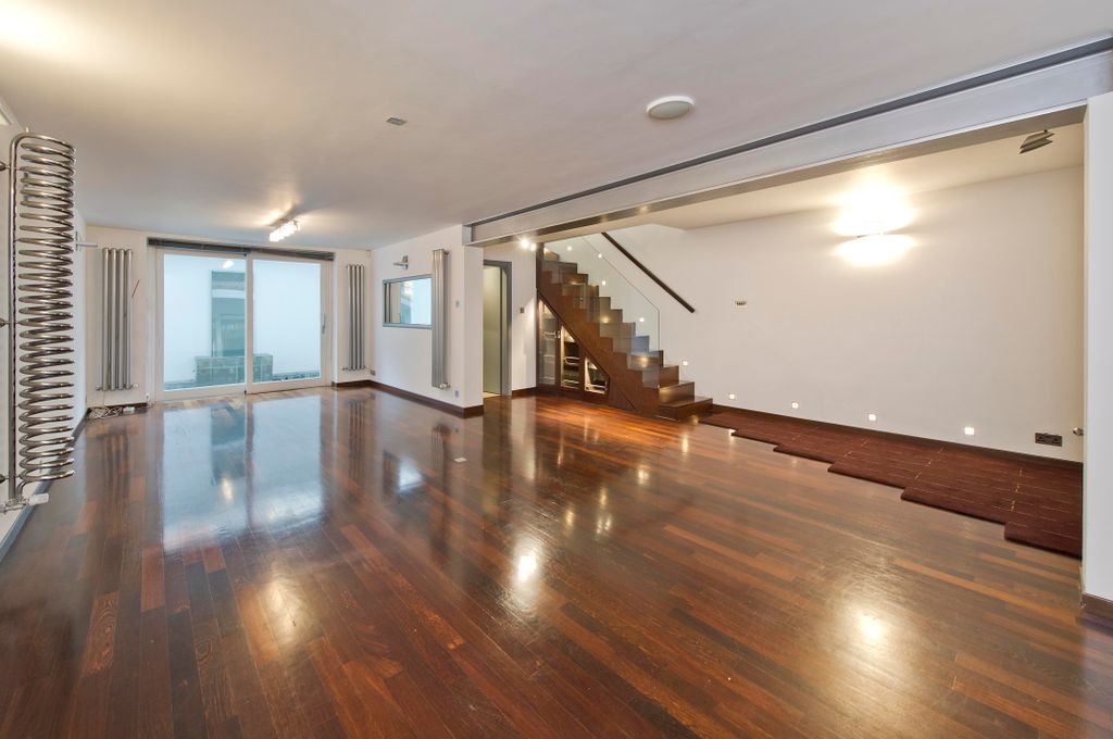 Property photo 2 of 12 A085i00000L95Lzaar_Cof140125_11.Jpg