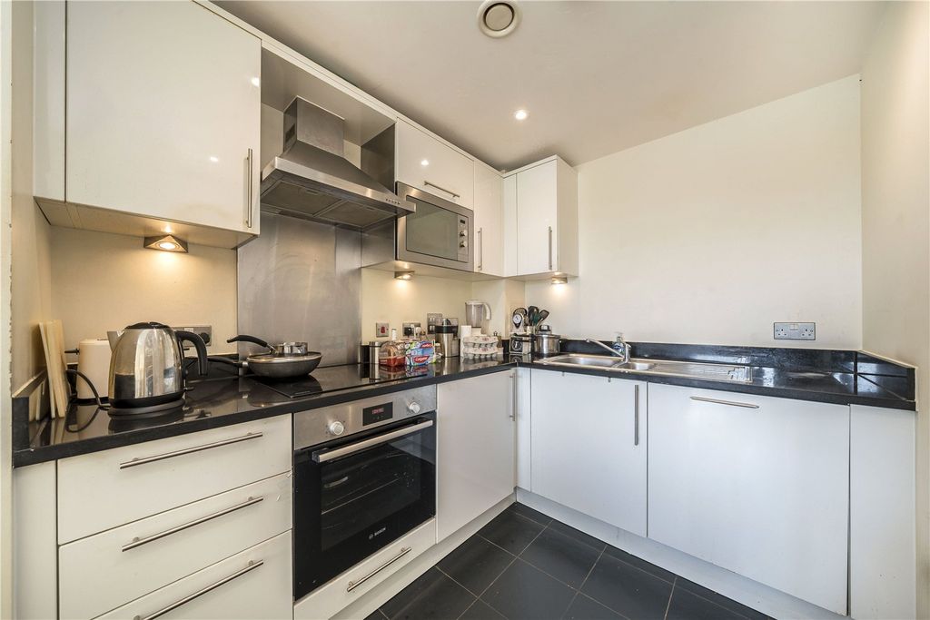 Property photo 2 of 5 Picture No. 06