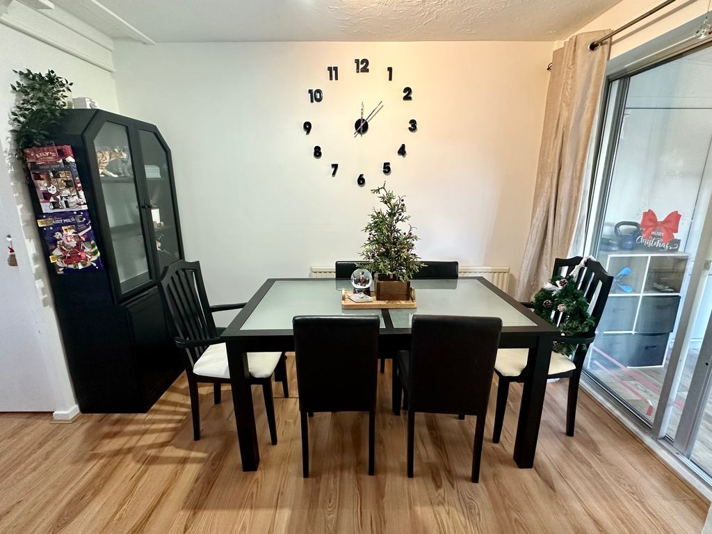 Property photo 3 of 10 Img_5119