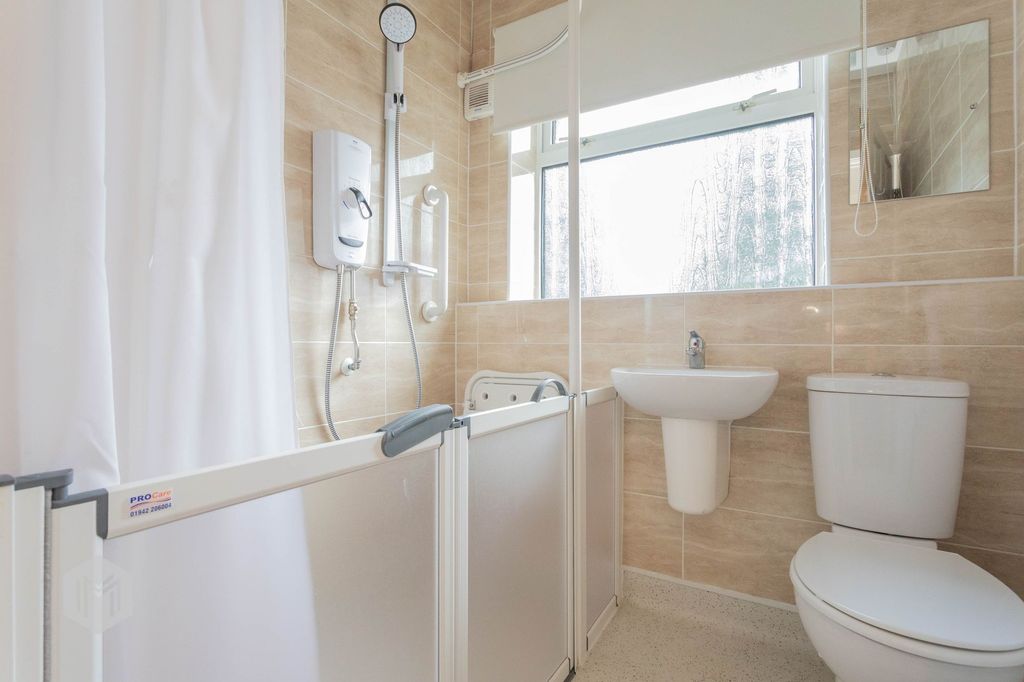 Additional image 12 of 3 bed semi-detached house for saleButtermere Road, Farnworth BL4
