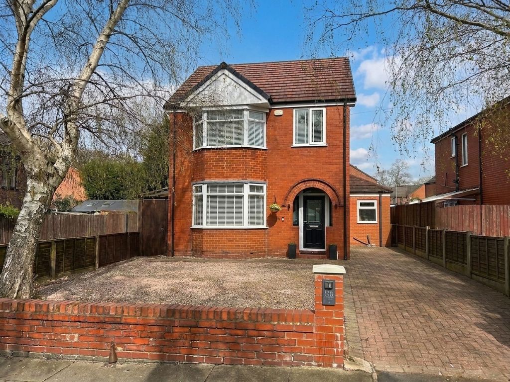 Property photo 1 of 24