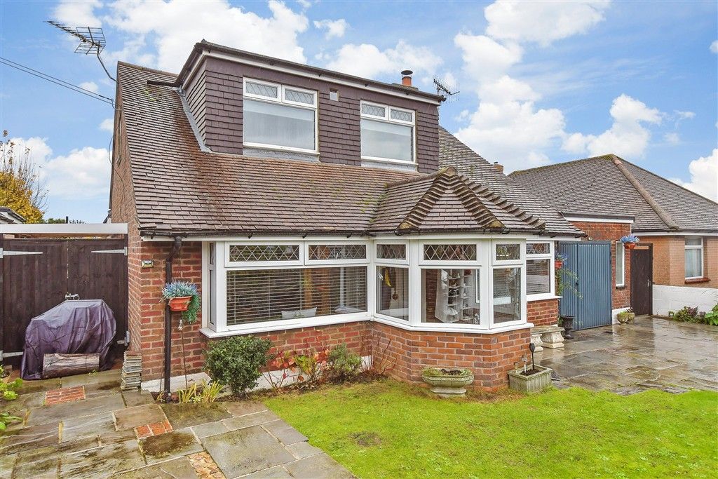 Property photo 1 of 17 External (Web)