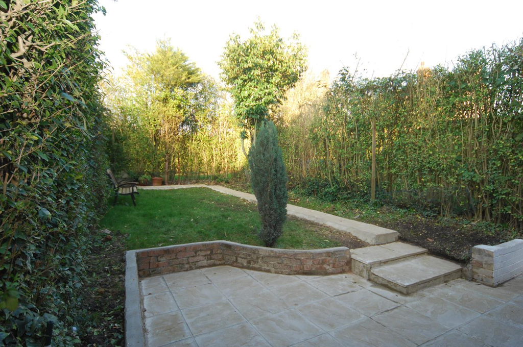 Property photo 3 of 12