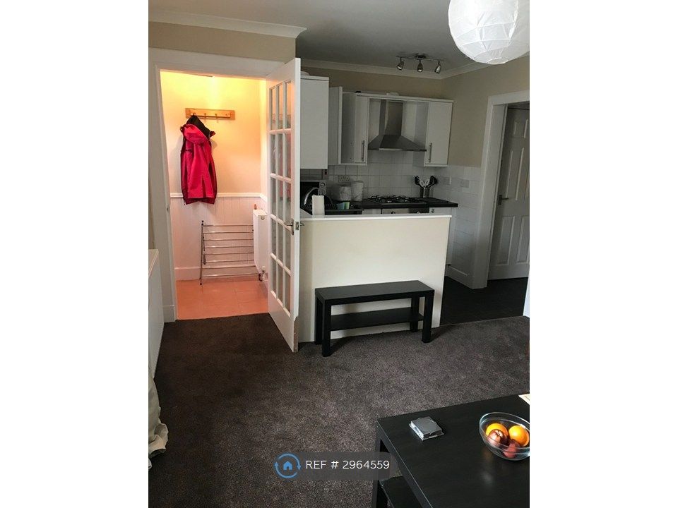 Property photo 3 of 14