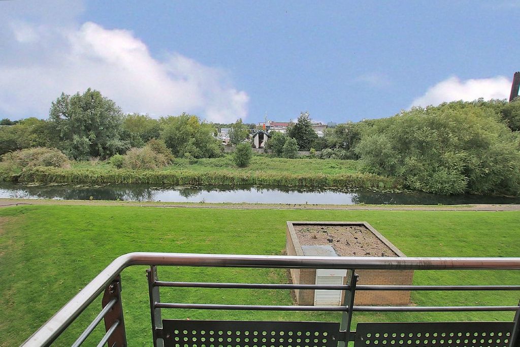 Additional image 9 of 2 bed flat to rentWest Cotton Close, Riverside Wharf, Northampton NN4