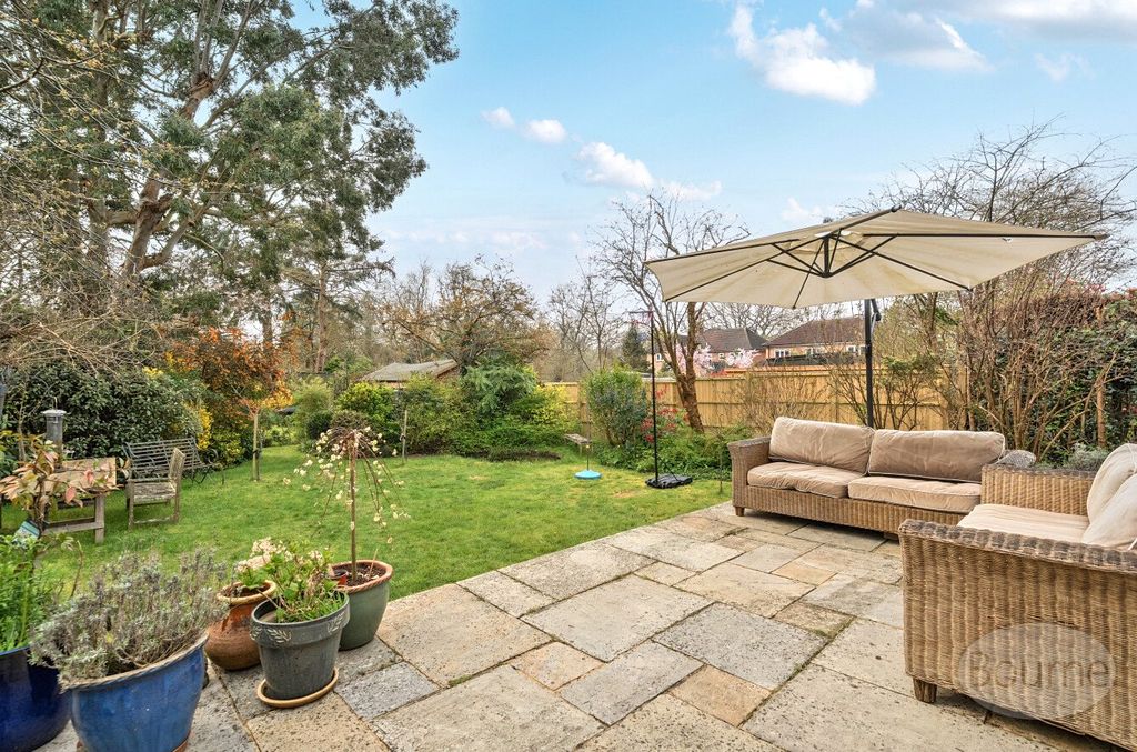 Additional image 20 of 5 bed detached house for salePulens Crescent, Petersfield, Hampshire GU31